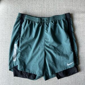 Nike Running Shorts - Medium